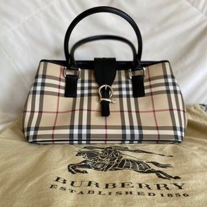 Burberry London small check bag code T-05-01